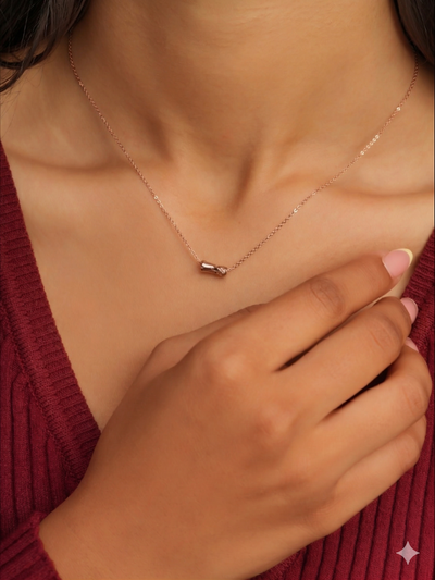 Soft Knot Necklace