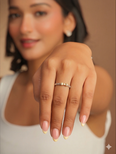 Mini Bow Ring