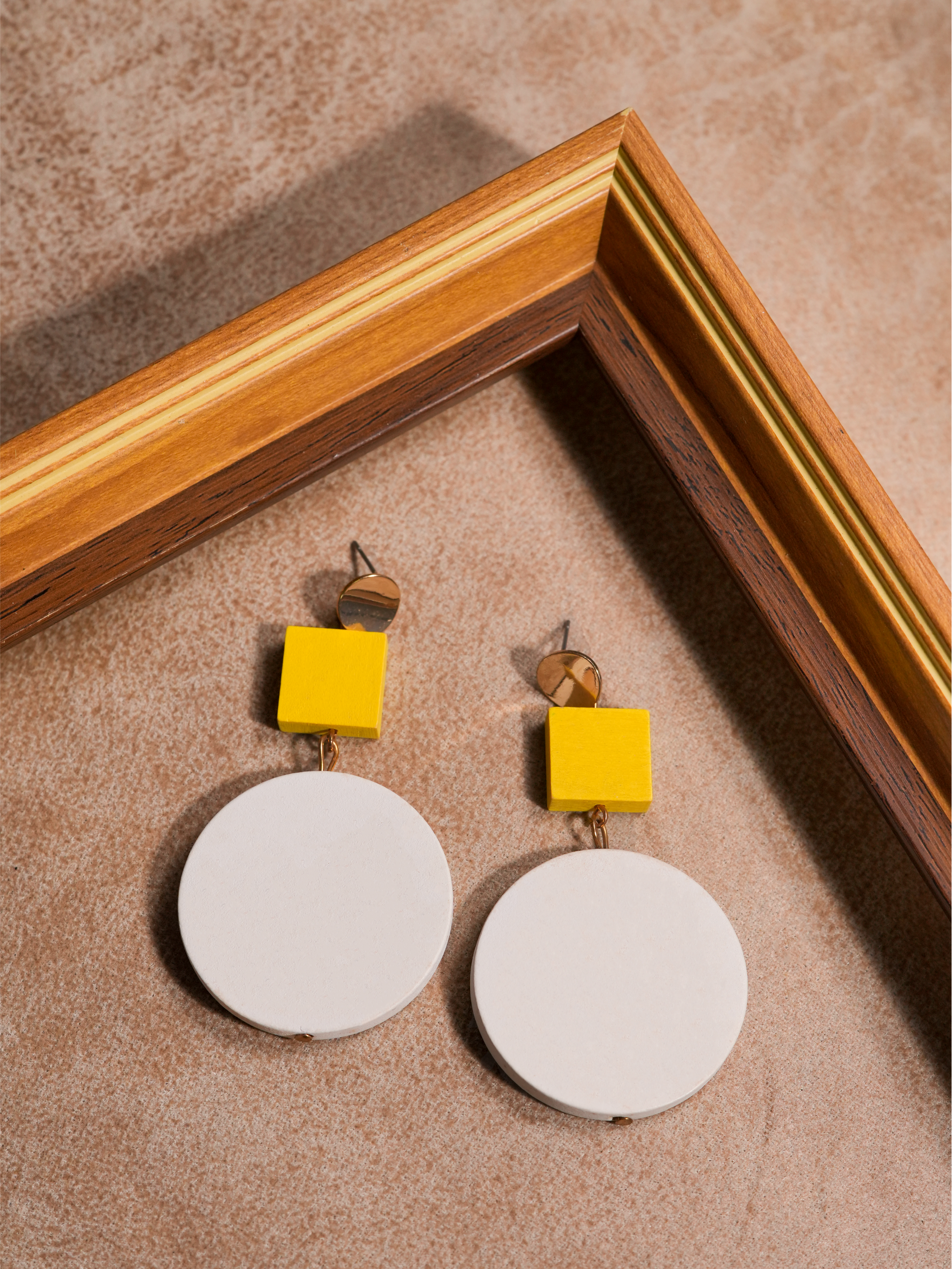 Ivory Dot Earrings