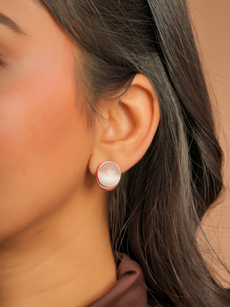 Soft Glow Studs