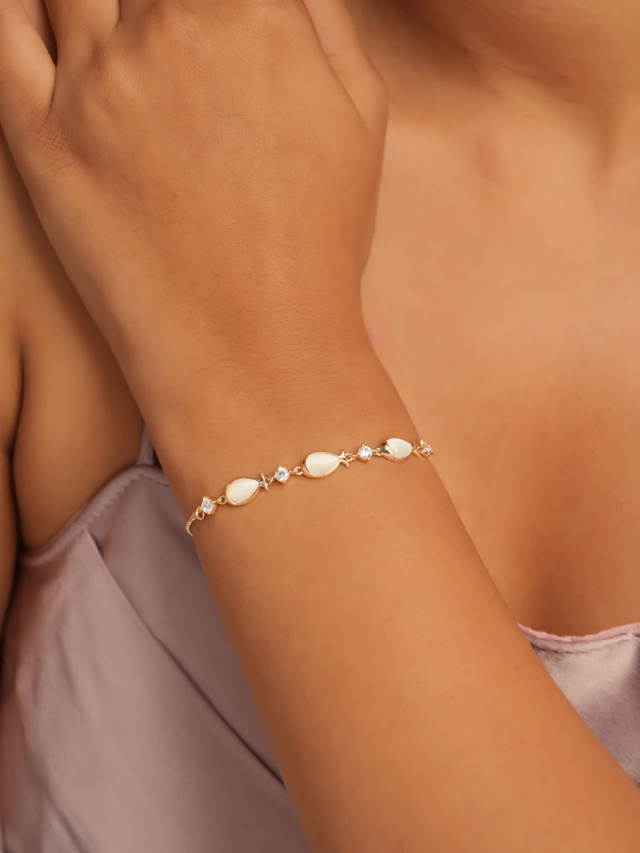 Luna Pearl Bracelet