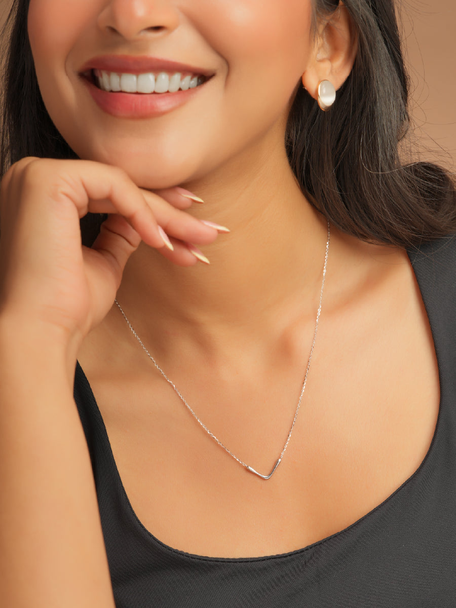 Sterling V Necklace